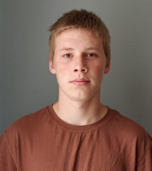 49-artem-u-2008-g-r