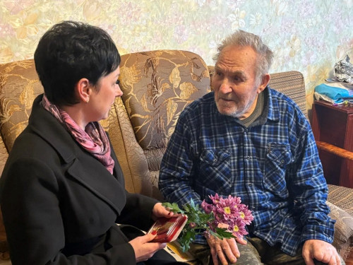 2_1112_sluzhenie-zdeseva