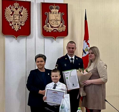 6_3012_liseenkovy-chernya