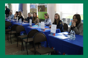 осенняя ярмарка вакансий прошла в СмолАПО - фото - 1