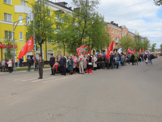 8 мая в сквере Памяти состоялся торжественный митинг, посвященный 78- ой годовщине Победы в Великой Отечественной Войне - фото - 1